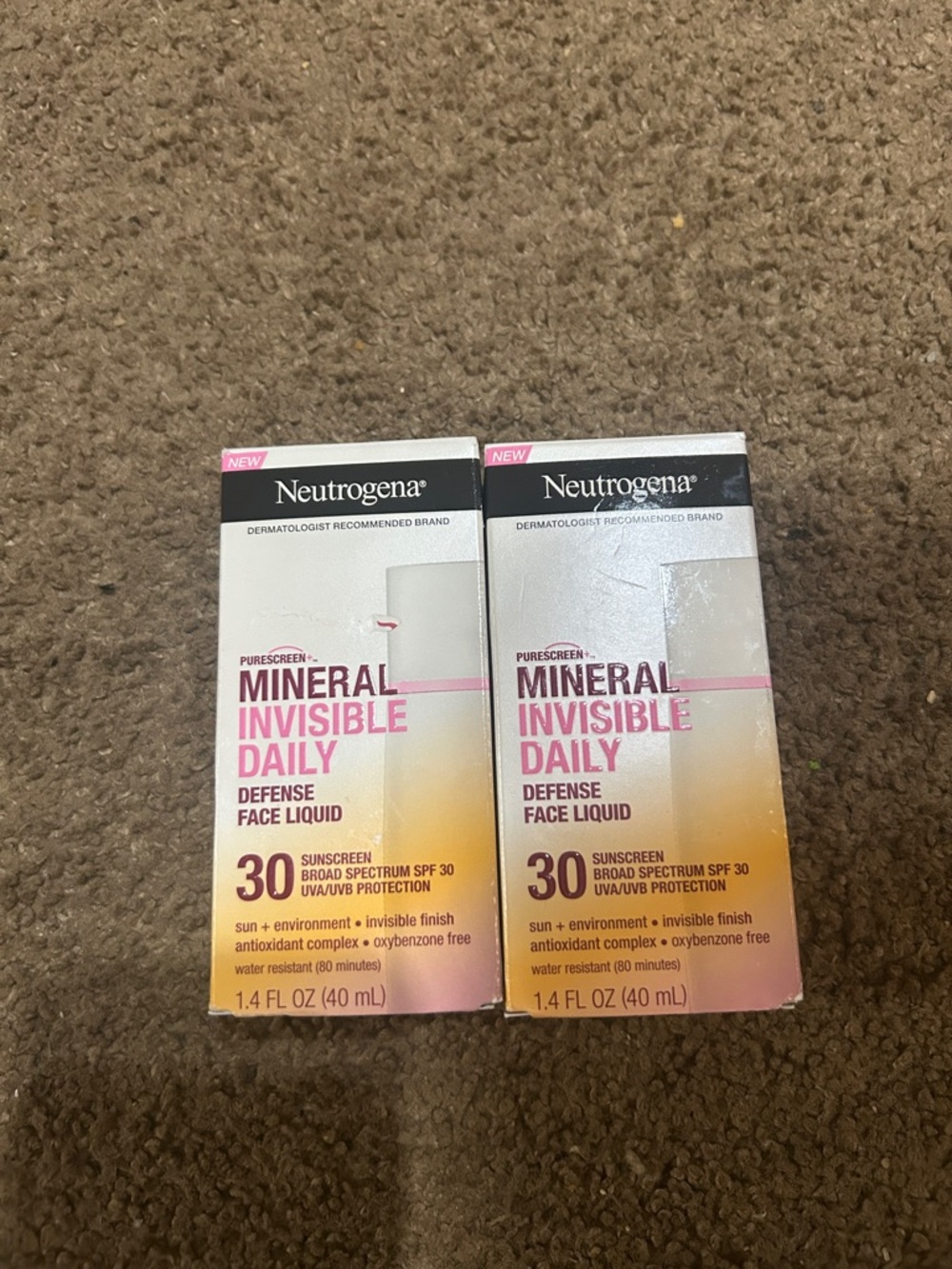 Neutrogena Mineral Invisible Daily Defense Face Liquid SPF 30 - Light Pink/Peach